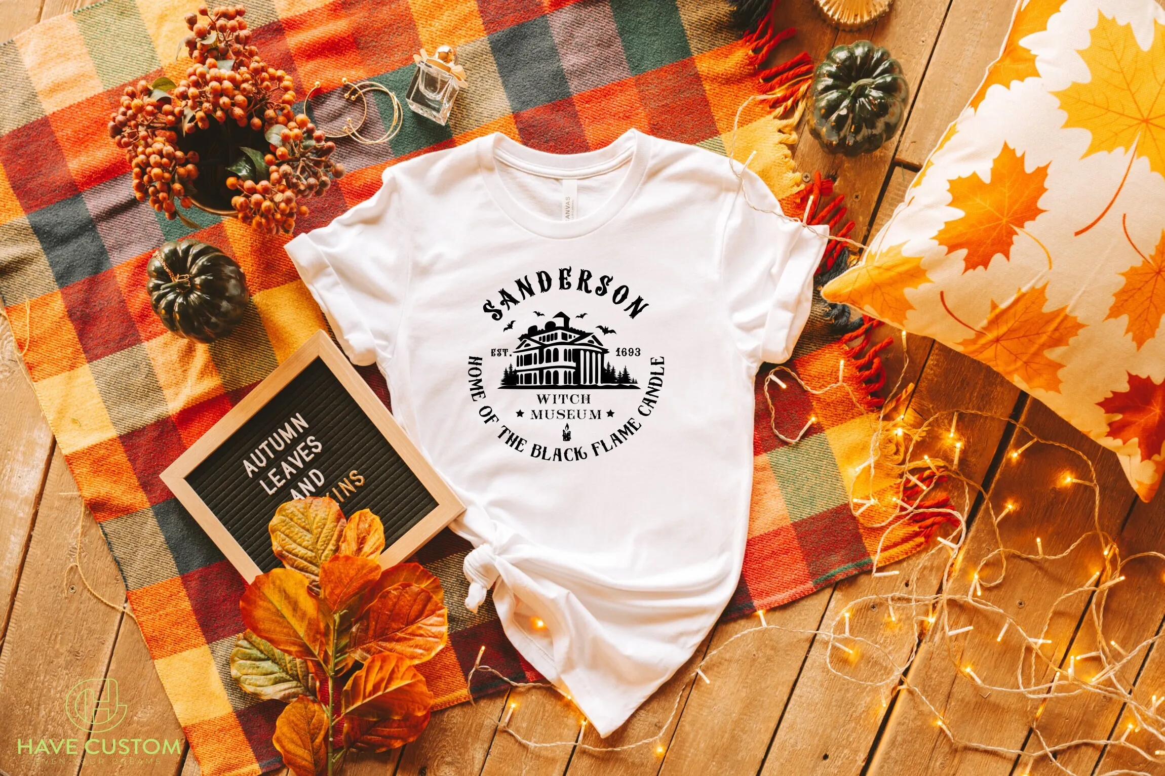 Sanderson Museum T Shirt Witch – Black Tin Candle Bewertung und Preis