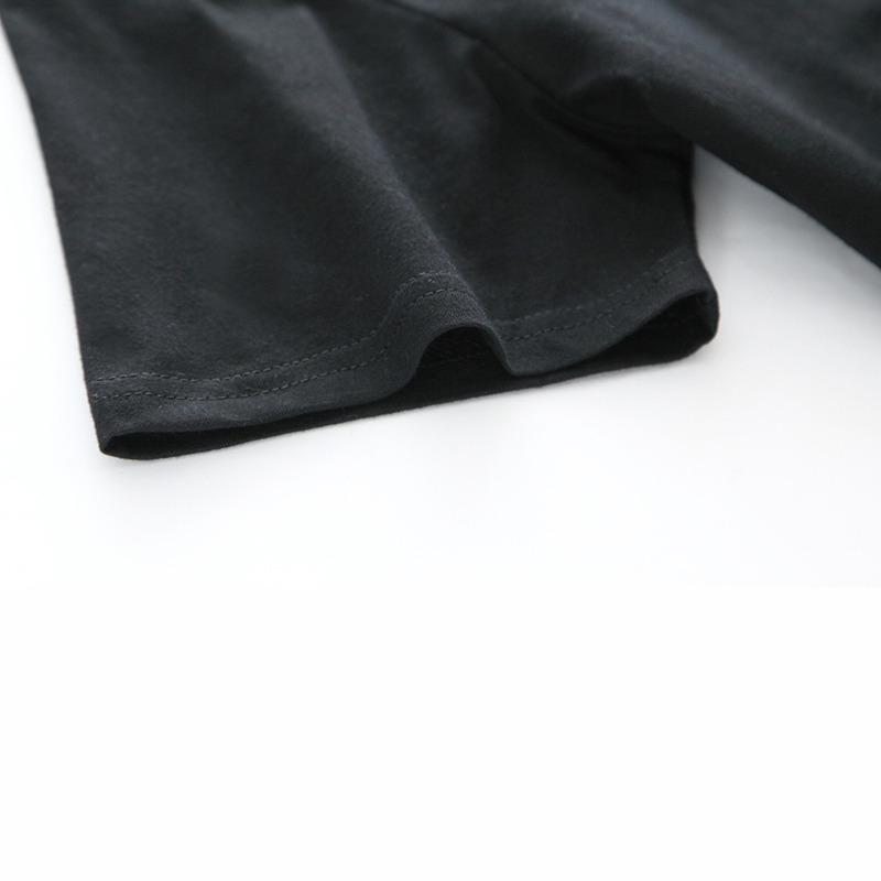 Sanderson Museum T Shirt Witch – Black Tin Candle Bewertung und Preis